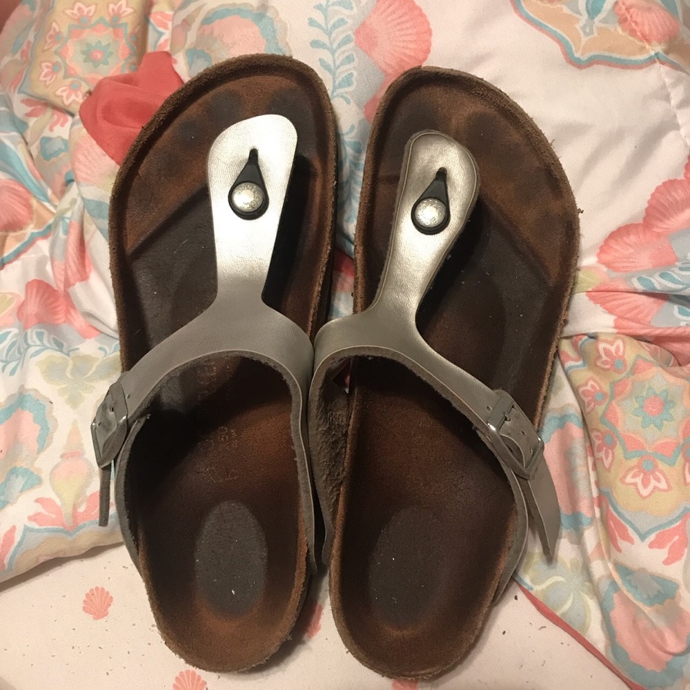 Used Womens Silver Thong Birkenstocks